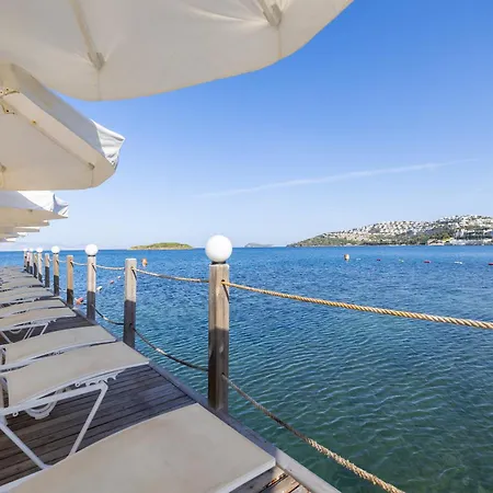 リゾート Azure By Yelken 5*