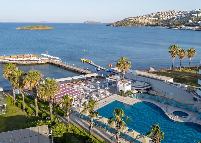 Rezort Azure By Yelken