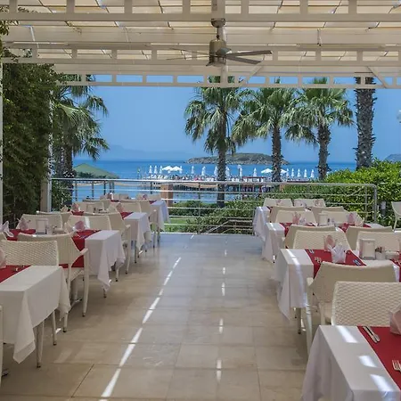 Resort Azure By Yelken 5*
