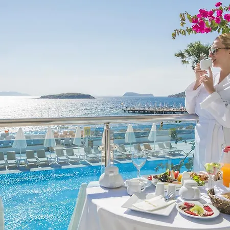 Resort Azure By Yelken 5*