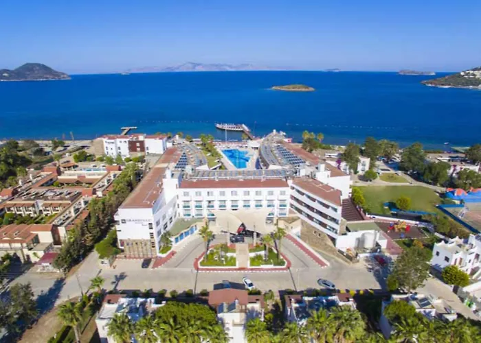 Azure By Yelken 5* Turgutreis