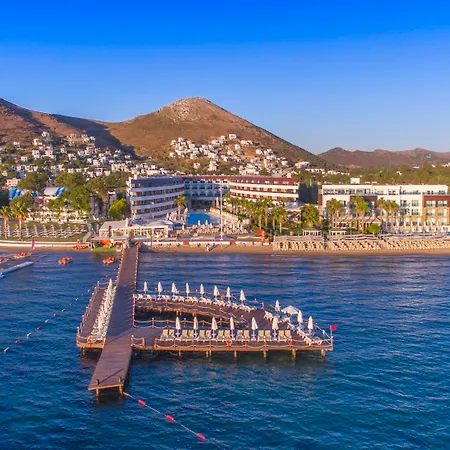 リゾート Azure By Yelken トゥルグトレイス