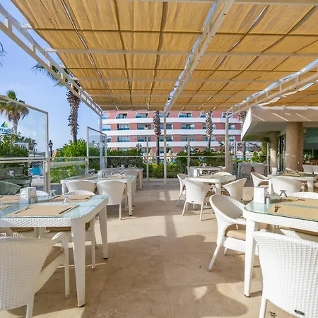 Azure By Yelken トゥルグトレイス