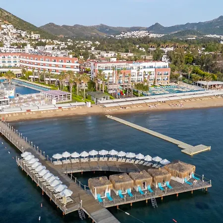 Azure By Yelken リゾート