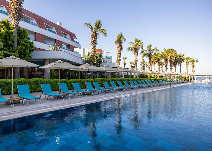 Üdülőközpont Azure By Yelken Turgutreis