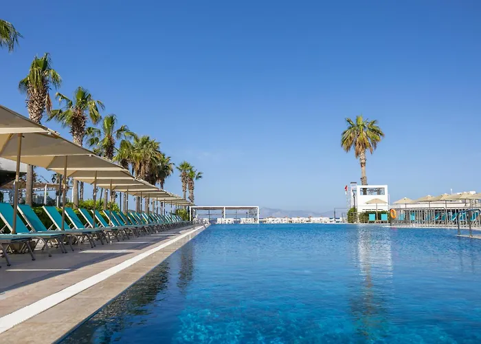 Azure By Yelken Üdülőközpont 5*